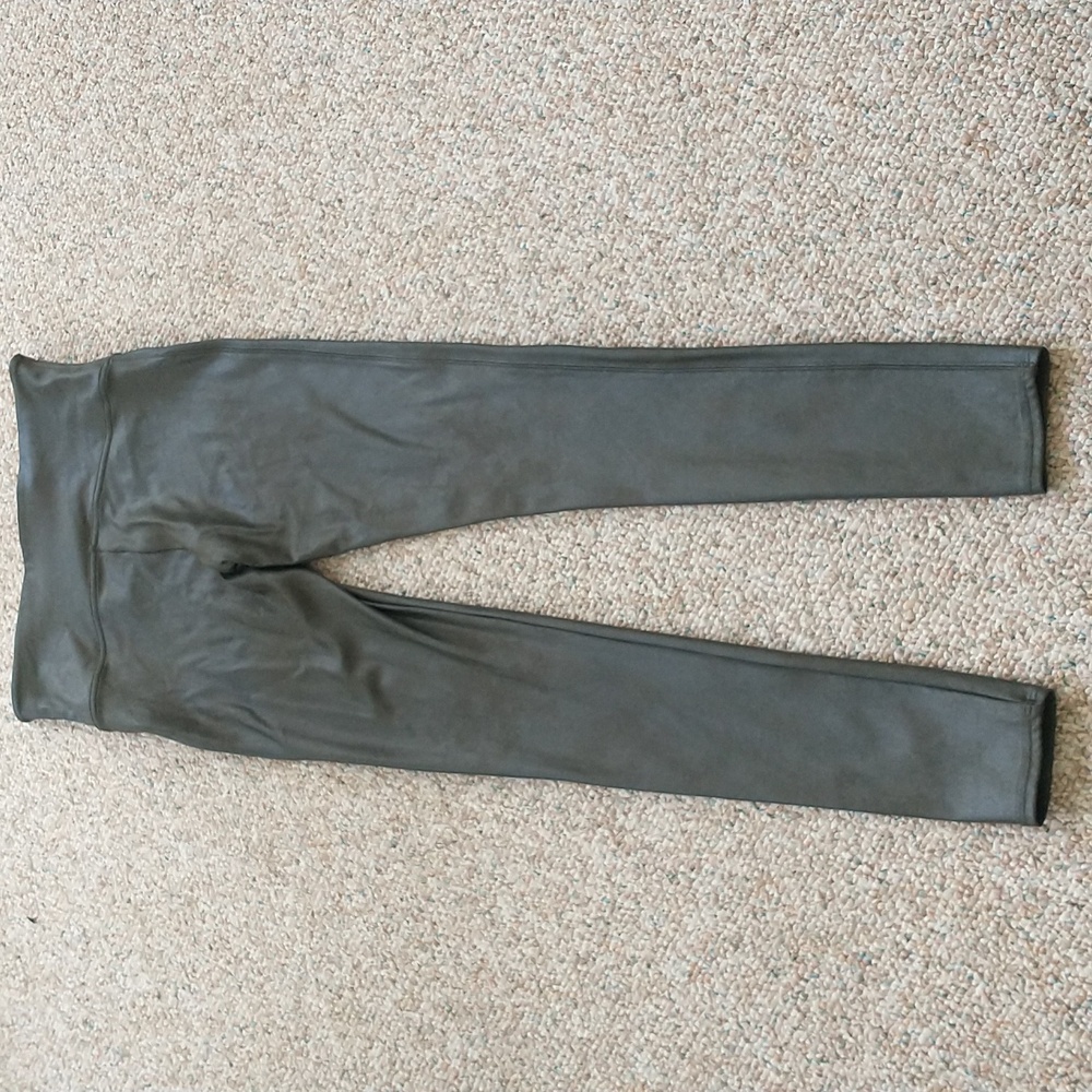 SPANX Green Faux Leather Leggings  Size Medium - Picture 5 of 5